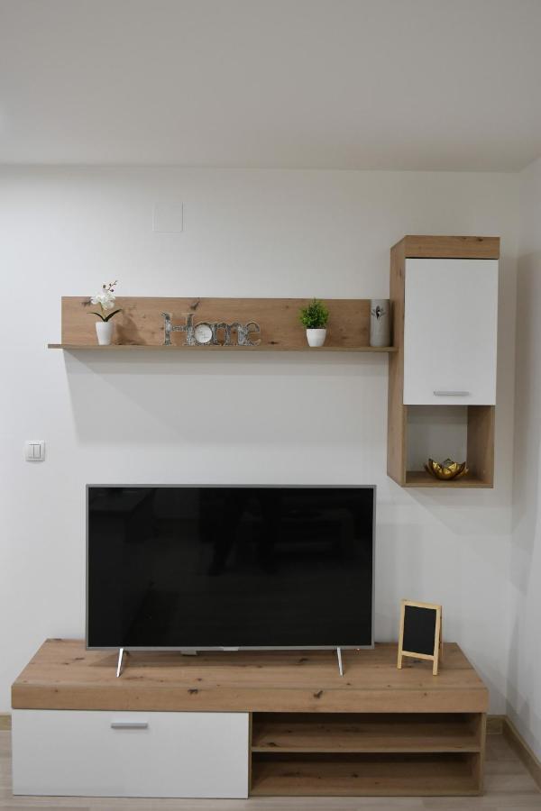 Apartman Lucia Ðakovo Extérieur photo